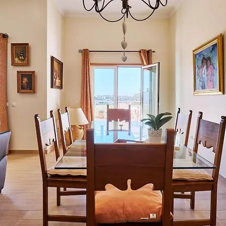 Casa de Férias Neu - Casa Tina Mit Meerblick Und Pool Guia (Faro)